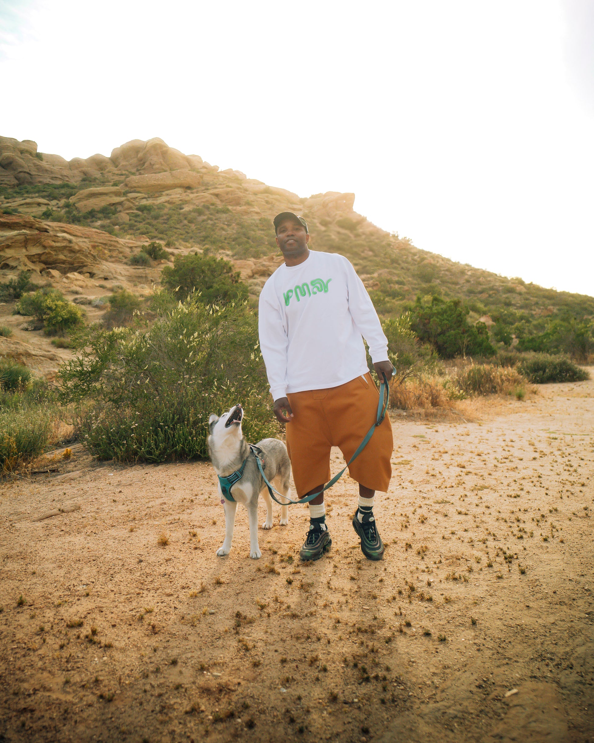 "PMA" LONG SLEEVE TEE; SUPER HVY BOW LEG SHORT; PAINT DAB CAP